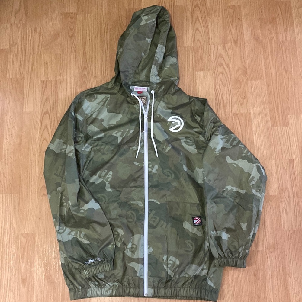Mitchell & Ness Atlanta Hawks camouflage windbreaker rare designers sample Lg